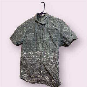 Free Planet Gray Pattern Short Sleeve Button Up Shirt Men's Medium